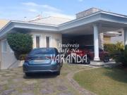 Casa com 5 dormitórios à venda, 600 m² por R$...