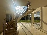 Casa com 5 dormitórios à venda, 600 m² por R$...