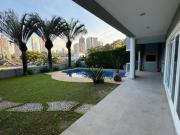 Casa com 5 dormitórios à venda, 600 m² por R$...