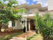 Casa com 5 dormitórios à venda, 600 m² por R$...