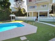 Casa com 5 dormitórios à venda, 640 m² por R$...