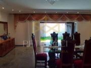 Casa com 5 dormitórios à venda, 650 m² por R$...