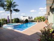 Casa com 5 dormitórios à venda, 660 m² por R$...