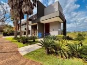 Casa com 5 dormitórios à venda, 710 m² por R$...