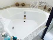 Casa com 5 dormitórios à venda, 720 m² por R$...