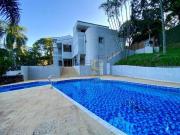 Casa com 5 dormitórios à venda, 736 m² por R$...