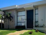 Casa com 5 dormitórios à venda, 750 m² por R$...