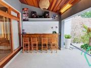 Casa com 5 dormitórios à venda, 826 m² por R$...