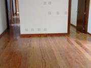 Casa com 5 dormitórios à venda, 915 m² por R$...