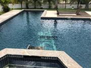 Casa com 5 dormitórios à venda, 950 m² por R$...