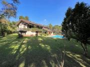 Casa com 5 dormitórios à venda, 981 m² por R$...