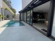 Casa com 5 dormitórios à venda, no Condominio Granville...