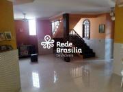 Casa com 5 dormitórios à venda por R$ 660.000,00...