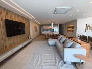 Casa com 5 dormitórios de Frente para o Mar à venda...