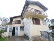 Casa com 5 dormitórios em Porto Alegre