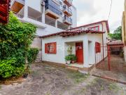 Casa com 5 dormitórios em Porto Alegre