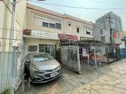 Casa com 5 dormitórios em Porto Alegre