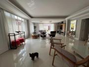 Casa com 5 dormitórios na Zona Sul de Porto Alegre