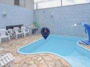 Casa com 5 dormitórios sendo 2 suítes, 4 vagas de...