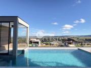 Casa com 5 dormitórios,sendo 2 suítes à venda, 295 m²...