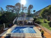 Casa com 5 dormitórios, sendo 5 suítes à venda Granja...