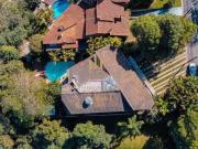 Casa com 5 Suítes à Venda, 625 m² R$ 2.560.000,00