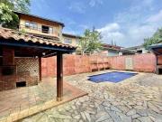 Casa com 5 quartos à venda, 360 m² por R$ 1.480.000...