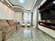 Casa com 5 Quartos à Venda 360m² São João Batista...