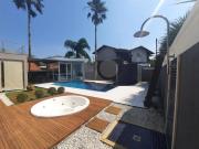 Casa com 5 quartos à venda em Jardim Acapulco SP