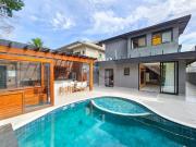 Casa com 5 quartos à venda em Riviera SP