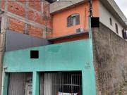 Casa com 5 Quartos e 1 banheiro à Venda, 125 m² por R$...