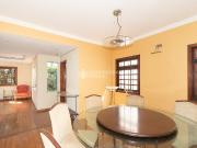 Casa com 5 quartos e 304m² para alugar em Ipanema, Porto...