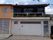 Casa com 5 Quartos e 4 banheiros à Venda, 175 m² por R$...
