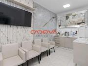 Casa com 5 quartos e 5 vagas à venda no Mercês