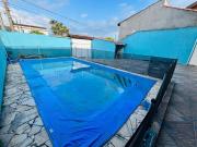 Casa com 5 quartos e piscina em Itanhaém