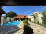 Casa com 5 quartos e piscina em Peruíbe