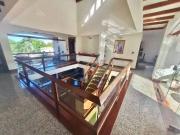 Casa com 5 quartos para alugar, 469 mÂ² por R$...