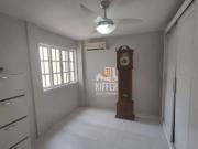 Casa com 5 dormitÃ³rios Ã venda, 296 mÂ² por R$...