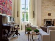 Casa com 5 suítes 5 Vagas de garagem e um terreno de...