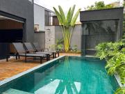 Casa com 5 suítes à venda, 366 m² por R$ 5.900.000...