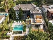 Casa com 5 suítes à venda, 780 m² por R$ 18.900.000...