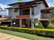 Casa com 5 suites à venda de 638 m² no Condomínio...