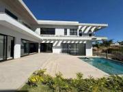 Casa com 5 suítes à venda, Menos de 10 mil o m², 650 m²...