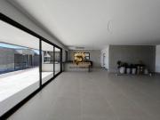 Casa com 5 suítes no Gênesis 02