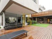 Casa com 613 m², 4 quartos sendo 4 suítes à venda no...