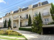 Casa com 6 dormitórios, 1120 m² venda por R$...