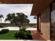 Casa com 6 dormitórios à venda, 1112 m² por R$...