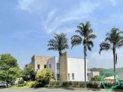 Casa com 6 dormitórios à venda, 1200 m² por R$...