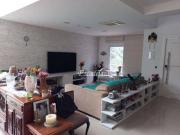 Casa com 6 dormitórios à venda, 1200 m² por R$...
