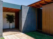 Casa com 6 dormitórios à venda, 1224 m² por R$...